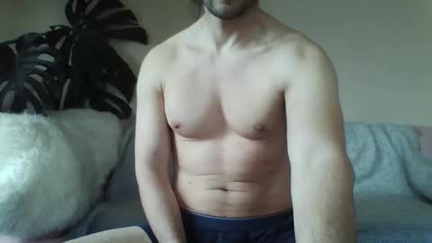 s43_ online show from 04/04/26, 01:52