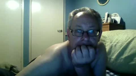 Snapshot of s536sny18 chatting on 06/20/26, 10:34 s536sny18 online show from 06/20/26, 10:34