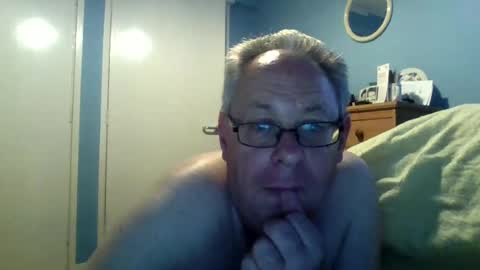 Snapshot of s536sny18 chatting on 08/02/26, 02:15 s536sny18 online show from 08/02/26, 02:15