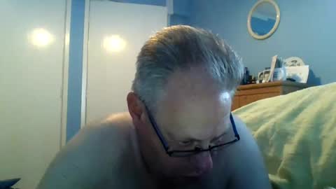 Snapshot of s536sny18 chatting on 08/09/26, 10:20 s536sny18 online show from 08/09/26, 10:20