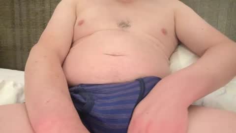 Snapshot of s8695 chatting on 01/17/25, 01:36 s8695 online show from 01/17/25, 01:36