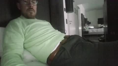 s_i_q online show from 11/24/25, 08:58