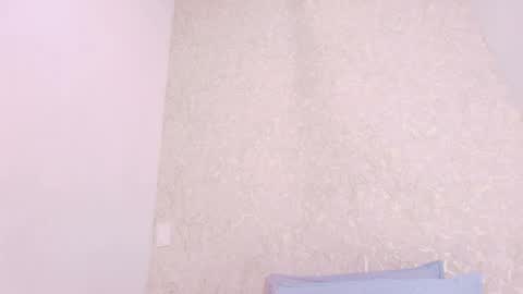 Snapshot of s_sofia_ chatting on 09/09/25, 07:13 s_sofia_ online show from 09/09/25, 07:13