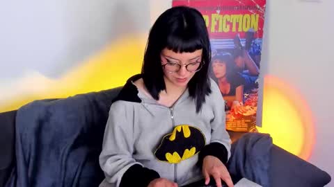 Val online show from 10/27/25, 04:49