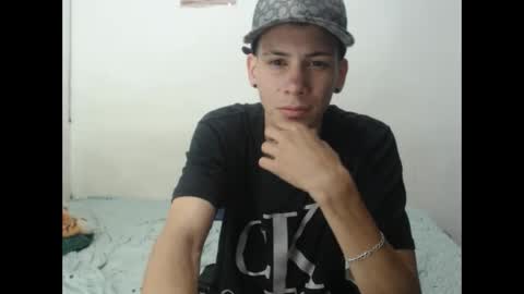 saam_hott_ online show from 01/09/25, 05:55