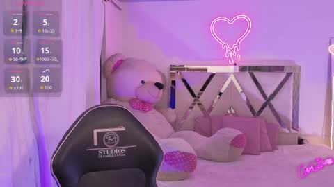 saaya_tay online show from 04/09/26, 03:17