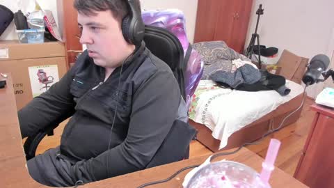 Snapshot of saboda chatting on 12/31/24, 10:58 1141323 my Lord Mister Max moms treasure online show from 12/31/24, 10:58