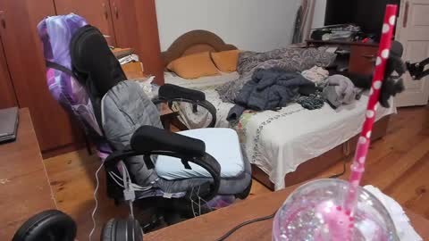 Snapshot of saboda chatting on 01/12/25, 06:39 1141323 my Lord Mister Max moms treasure online show from 01/12/25, 06:39