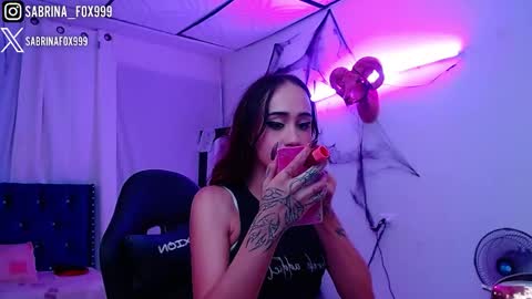 sabrina fox online show from 12/16/25, 06:07