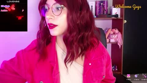 Sabrina online show from 11/12/25, 10:09