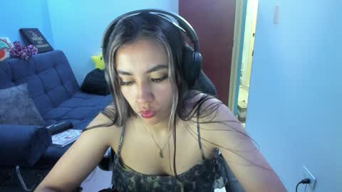 Angie  online show from 12/05/24, 03:26