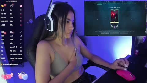 Angie  online show from 11/25/25, 08:42