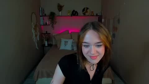 Sabrina  online show from 05/02/26, 10:42