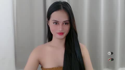 Snapshot of sabrina_inviting chatting on 01/13/25, 02:39 Sabrina online show from 01/13/25, 02:39