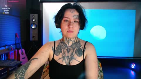 Lilith Solar online show from 03/28/26, 04:39