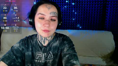 Lilith Solar online show from 04/02/26, 11:02