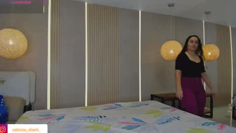 Sabrina Shark online show from 09/12/25, 02:00