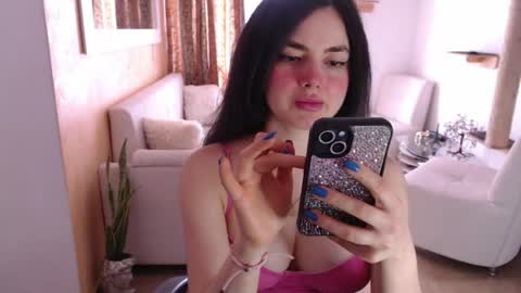 Snapshot of sabrina_v11 chatting on 06/30/26, 04:52 sabrina_v11 online show from 06/30/26, 04:52