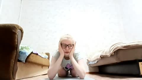 Sabrina online show from 04/13/26, 06:46