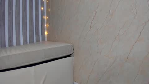 mariana  online show from 01/16/25, 12:02