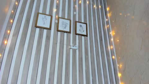 mariana  online show from 01/28/25, 01:08