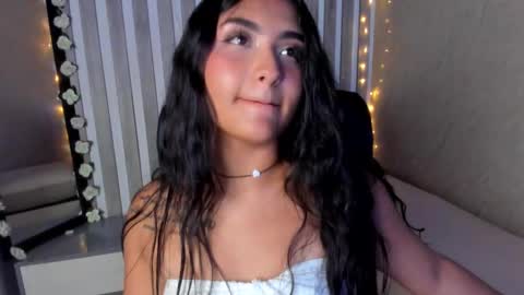 mariana  online show from 02/23/25, 07:44