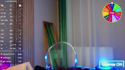 Snapshot of sabrinajadex chatting on 02/08/25, 07:38 SabrinaJade online show from 02/08/25, 07:38