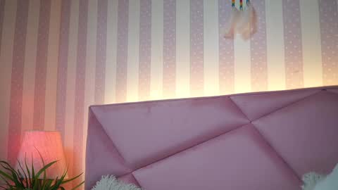  Sabrina  online show from 02/06/25, 09:06