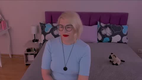 Sabrina MacMarren online show from 02/23/25, 07:11