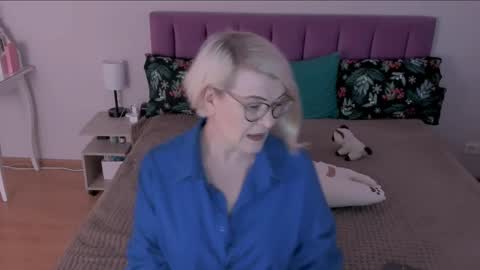 Sabrina MacMarren online show from 03/02/25, 01:16