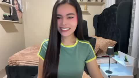 sabrinamadonna54 online show from 06/26/26, 10:19