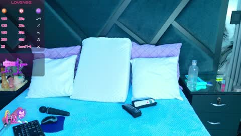 Sabrinna online show from 04/06/26, 08:21