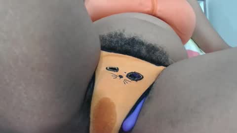 Sacha  Macgregor online show from 04/12/26, 04:17