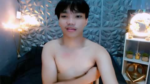 Snapshot of sachi_saint chatting on 02/03/26, 02:33 Sachi online show from 02/03/26, 02:33