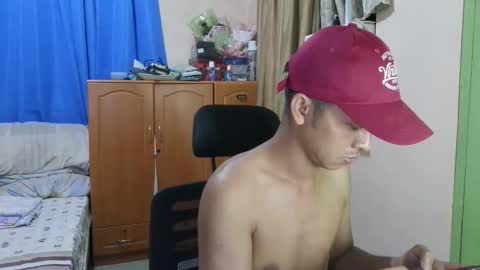 Sachu01 online show from 04/10/26, 10:53