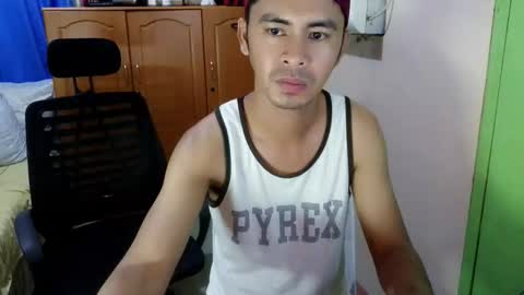 Snapshot of sachu01 chatting on 06/07/26, 08:56 Sachu01 online show from 06/07/26, 08:56