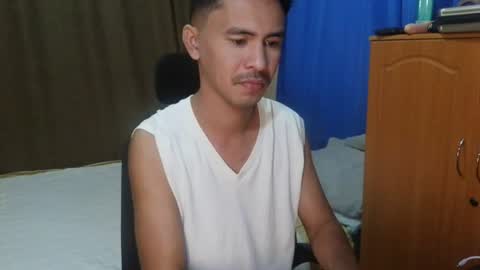 Snapshot of sachu01 chatting on 07/24/26, 10:52 Sachu01 online show from 07/24/26, 10:52