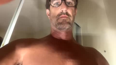 R online show from 09/29/25, 01:05