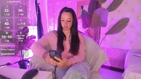    online show from 02/01/25, 03:30