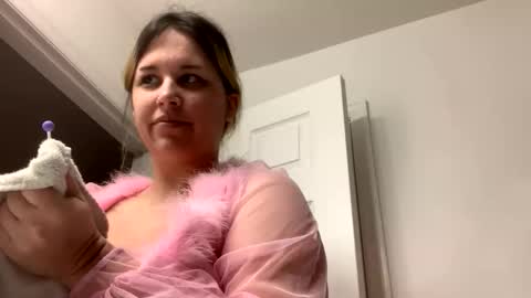 sweet angel baby  online show from 11/19/25, 03:12