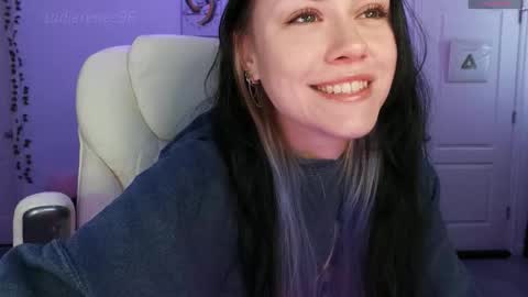 Sadie Renee  online show from 11/06/25, 12:11