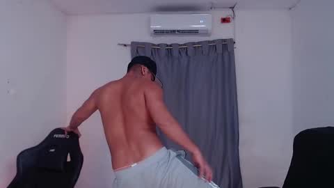 saenz_hotx online show from 02/12/25, 02:03