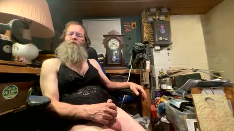 safety_fist online show from 02/22/25, 08:40