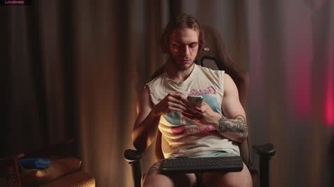 Adam online show from 01/25/25, 04:56