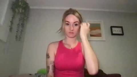 Jessica Sage online show from 01/03/25, 08:32