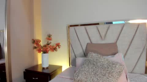 Sagira Belle online show from 12/03/25, 06:17