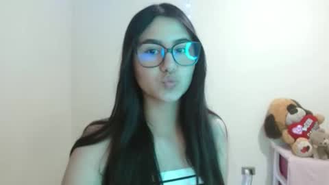 Snapshot of sahaliefox_ chatting on 09/29/25, 10:58 Sahaliefox online show from 09/29/25, 10:58