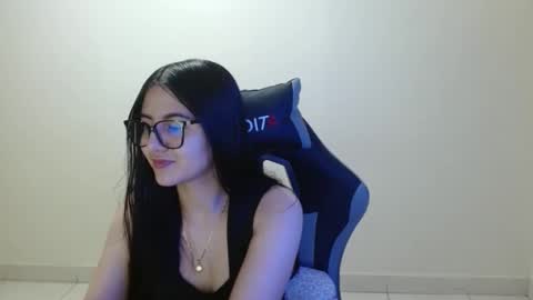 Sahaliefox  online show from 01/13/26, 08:47