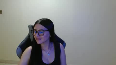 Sahaliefox  online show from 01/15/26, 07:06