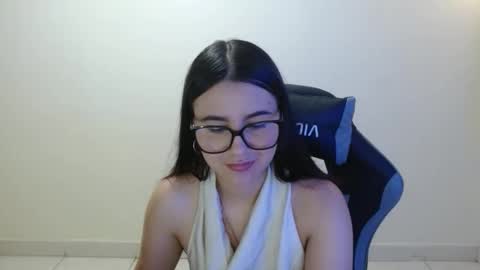 Sahaliefox  online show from 02/14/26, 02:25